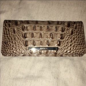 Brahmin Wallet